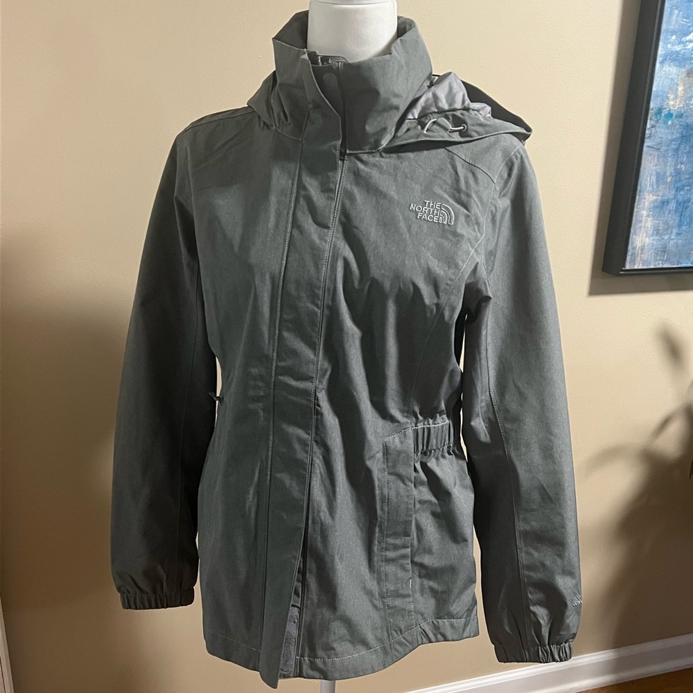 The North Face Women's Light Raincoat